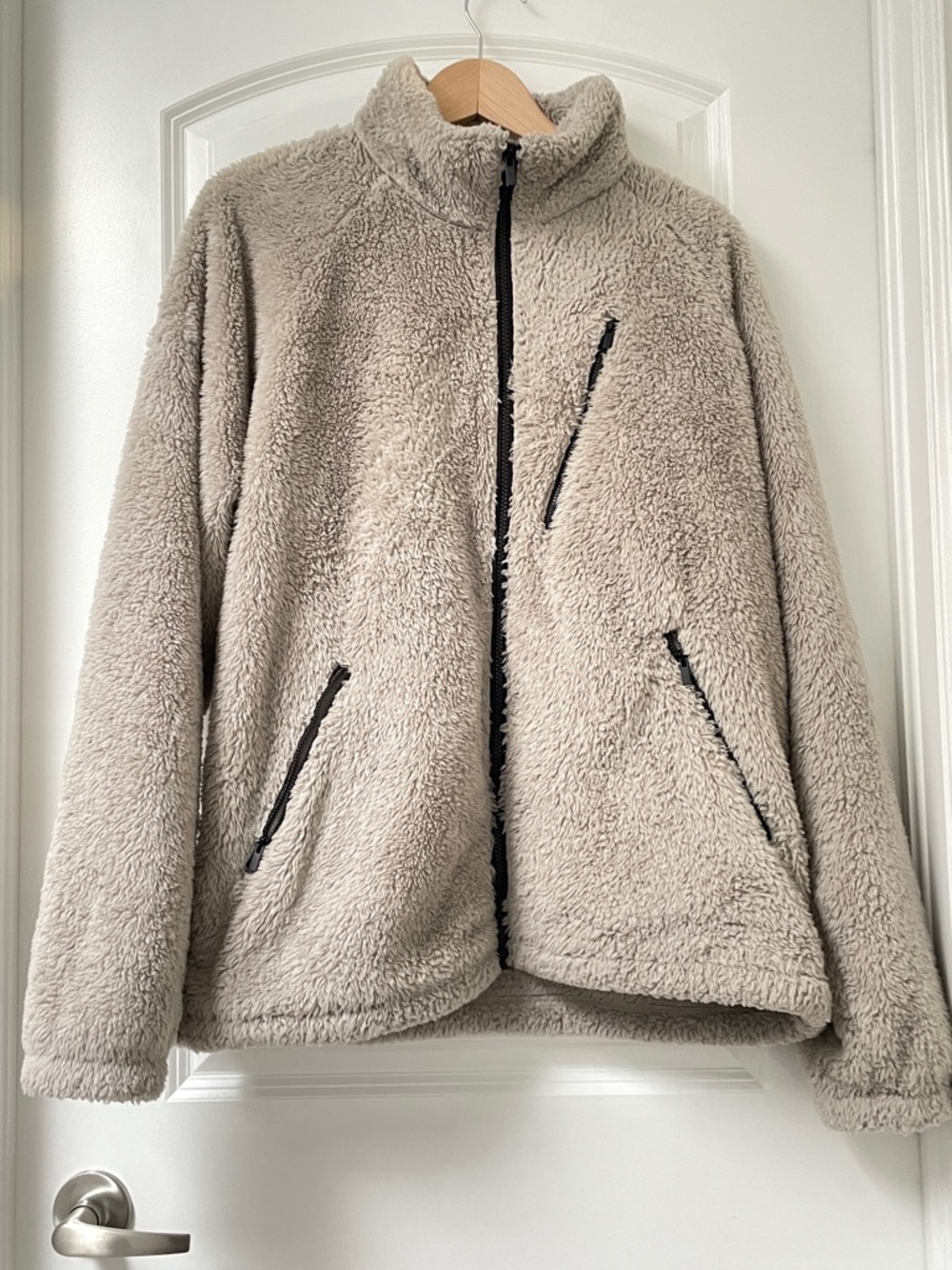 Needles x Uniqlo Sherpa Fleece Jacket Beige Full Zip L Cozy Streetwear